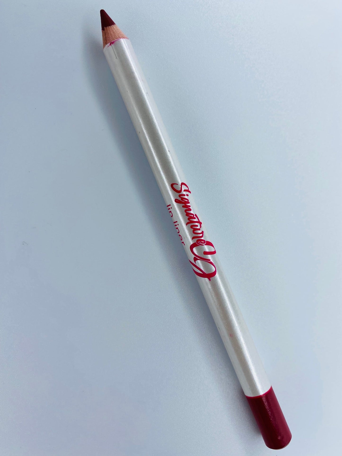 Signature Lip Liner